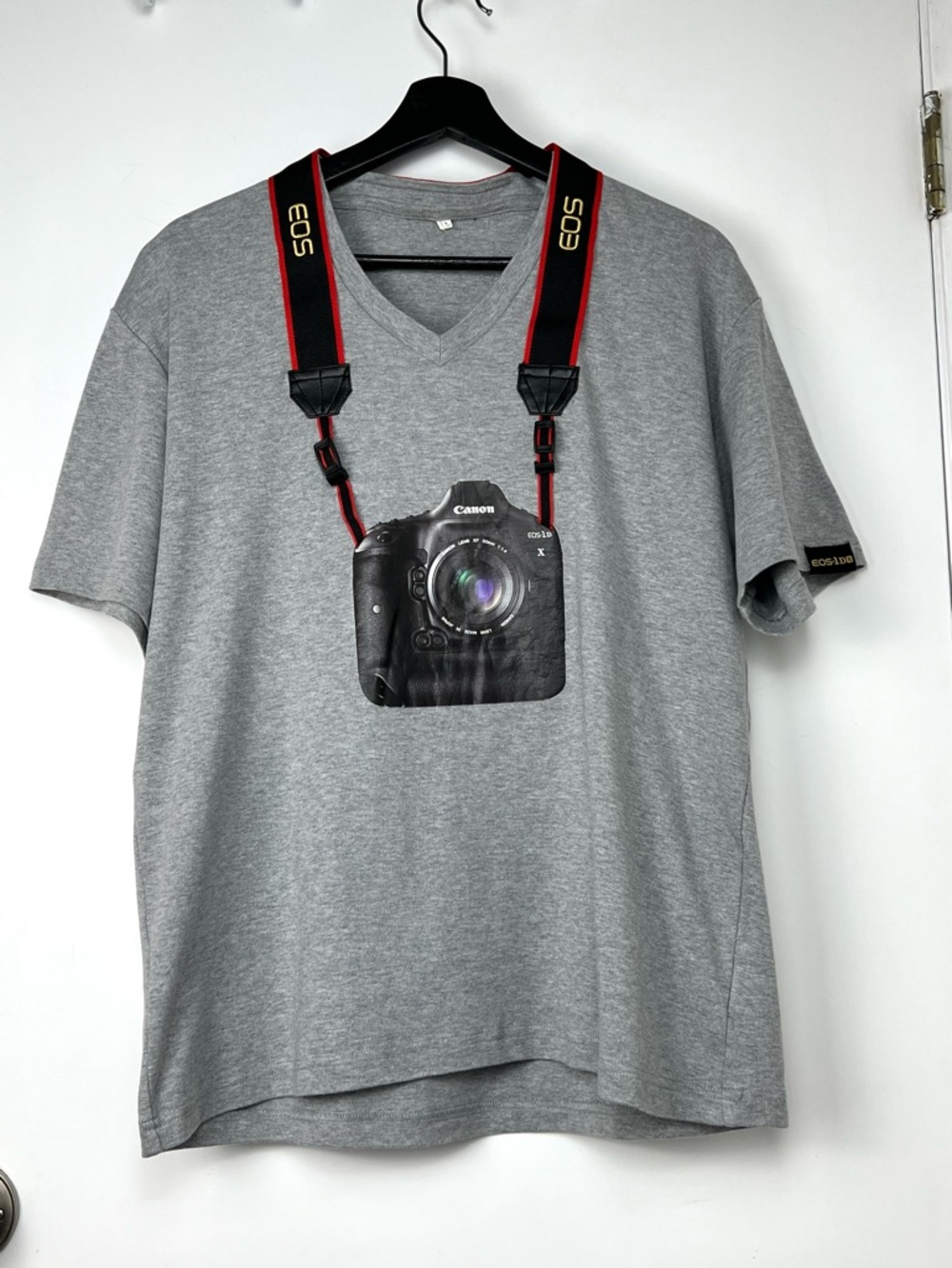 Canon EOS Novelty Collectible T Shirt XL Graphic Camera Print Photographer